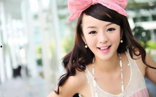 清纯佳人白玫瑰爆料视频,独家爆料视频背后的故事  第1张